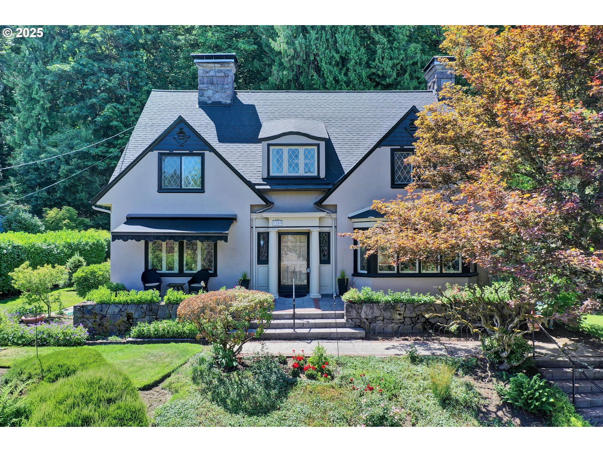 1709 Northwest Aspen Ave  