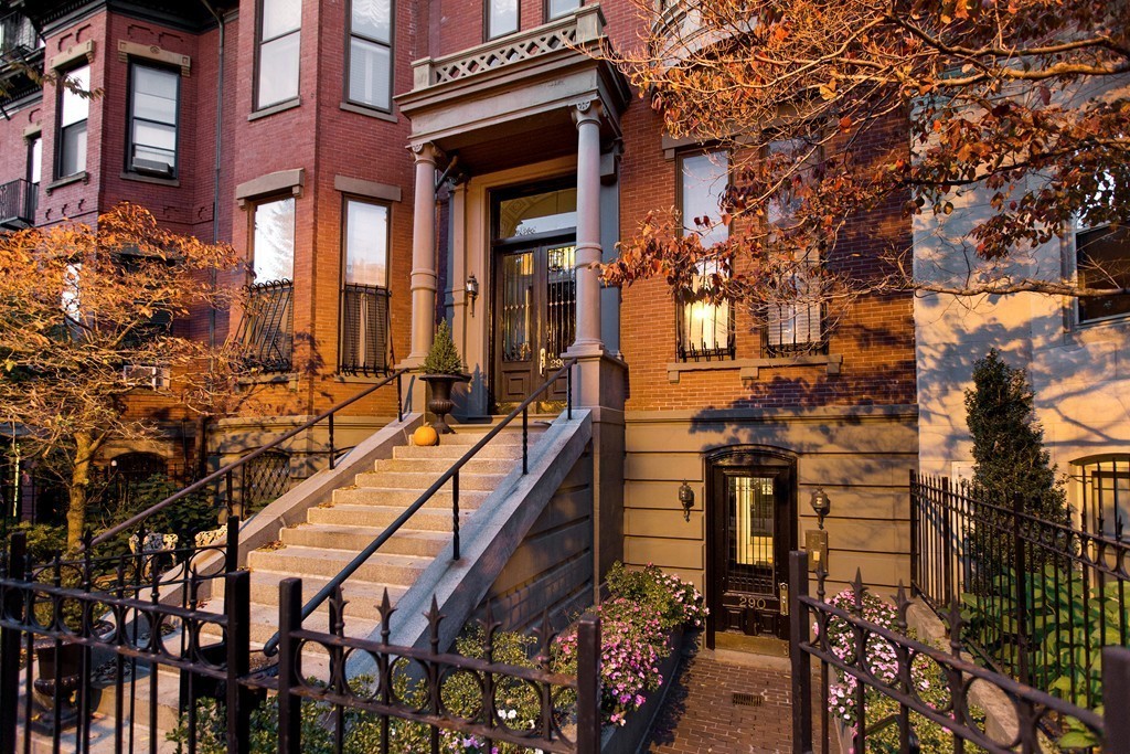 290 Beacon Street, Unit 5 Boston, MA 02116 - Photo 2 of 13