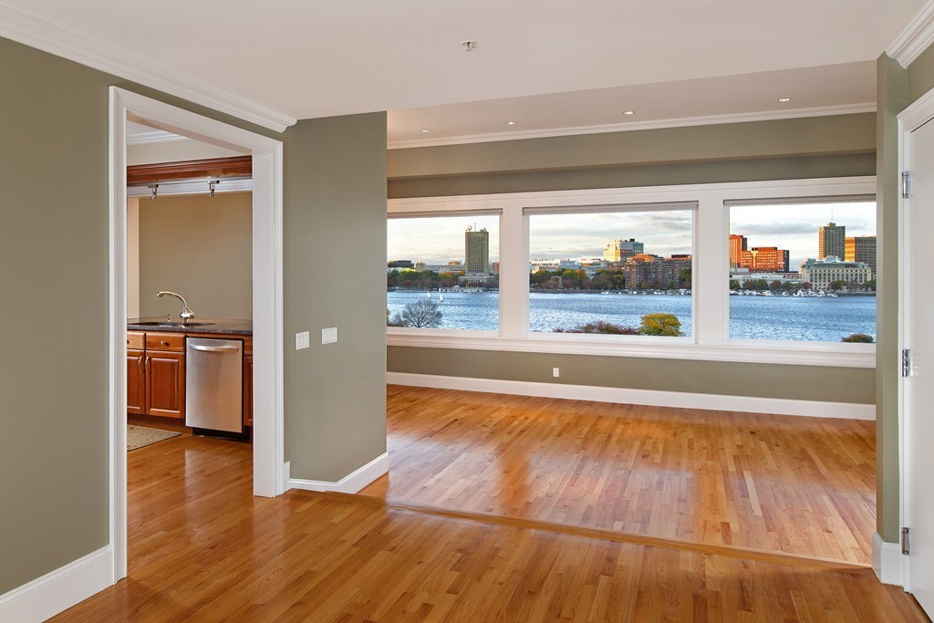 290 Beacon Street, Unit 5 Boston, MA 02116 - Photo 5 of 13