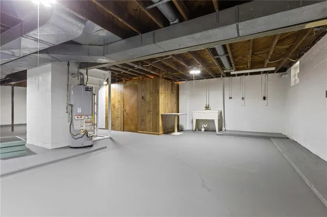 $246,901 | 1300 Main Street, Bentleyville, PA 15314