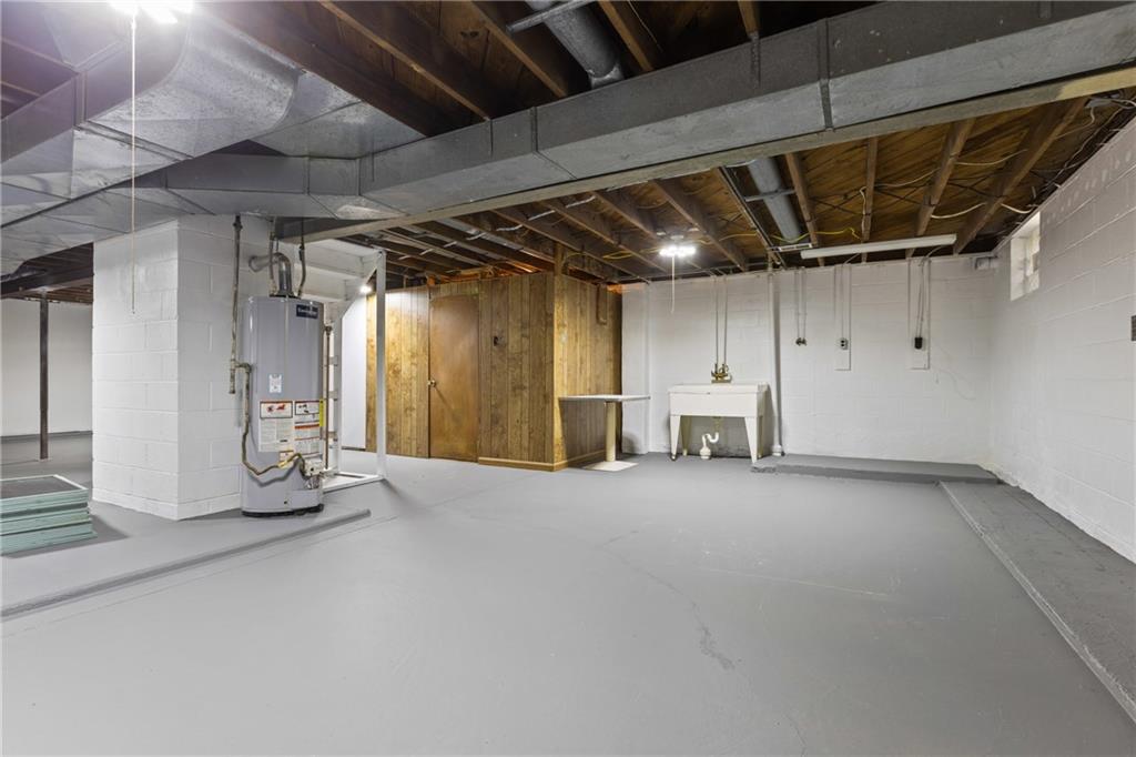 1300 Main Street Bentleyville, PA 15314 - Photo 28 of 36 a view of an empty room