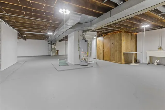 $246,901 | 1300 Main Street, Bentleyville, PA 15314