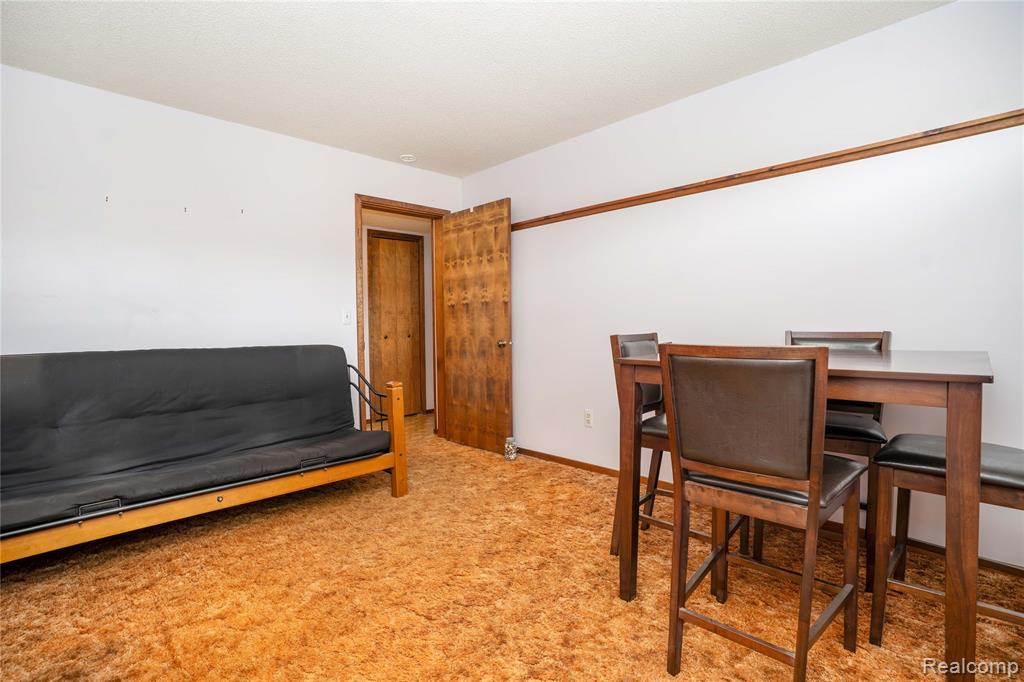 2725 Cooley Lake Road Highland, MI 48356 - Photo 44 of 63