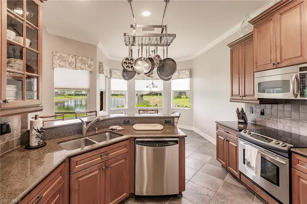 $12,000 | 6105 Dogleg Drive, Naples, FL 34113