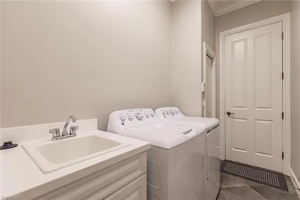 $12,000 | 6105 Dogleg Drive, Naples, FL 34113