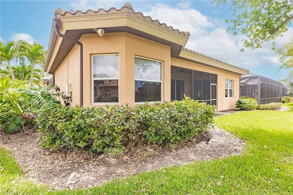 $12,000 | 6105 Dogleg Drive, Naples, FL 34113