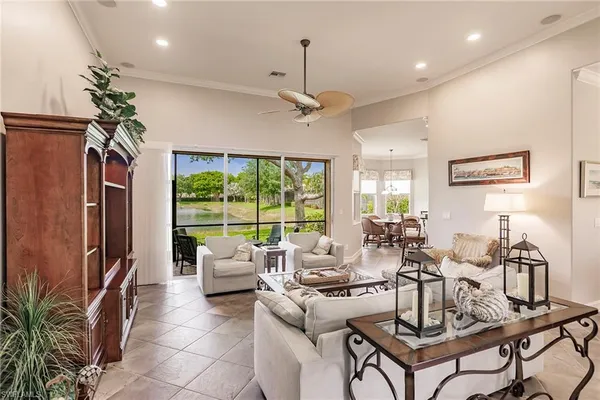 $12,000 | 6105 Dogleg Drive, Naples, FL 34113