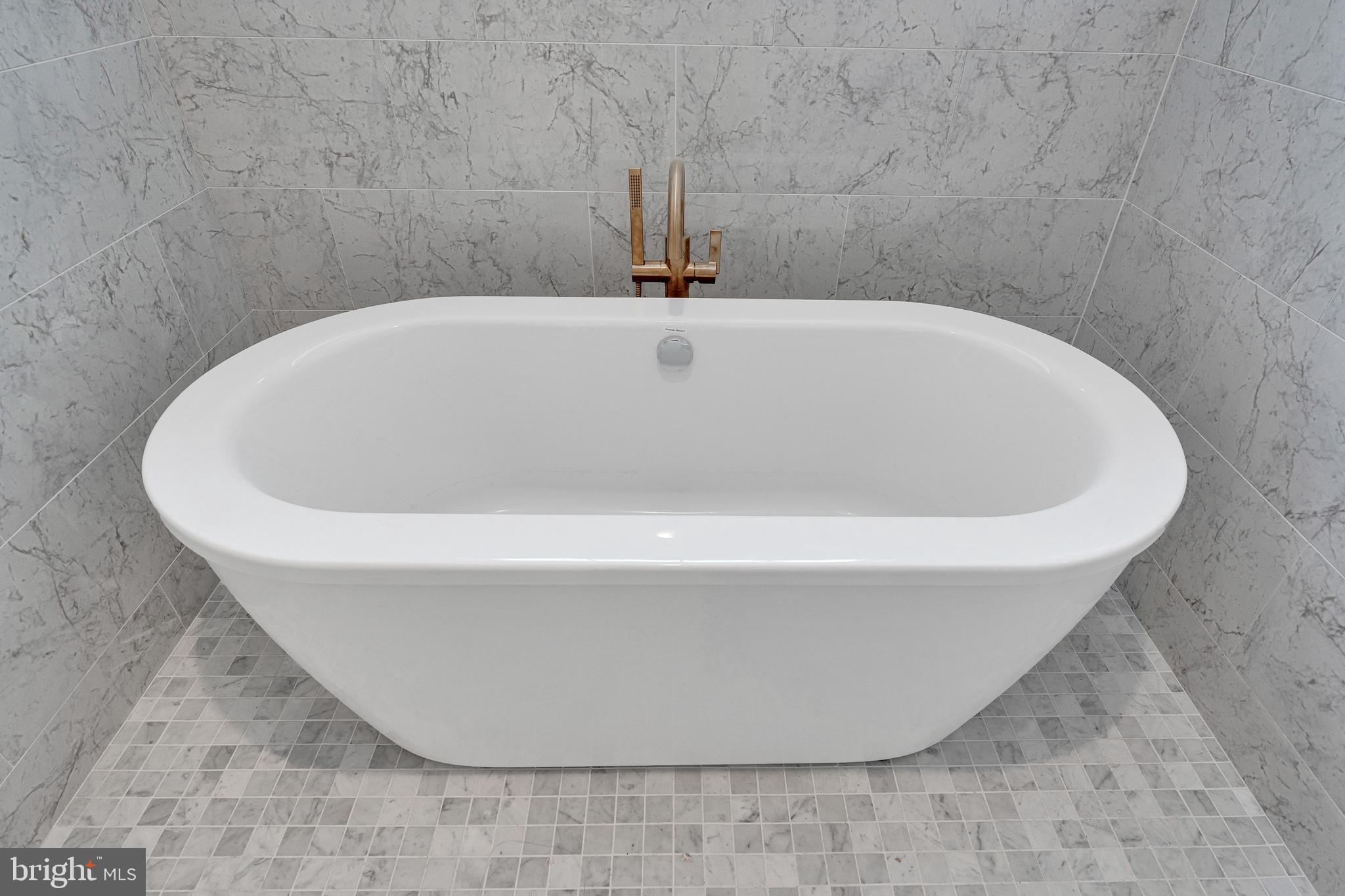 48 Bryce Drive Horsham, PA 19044 - Photo 15 of 19