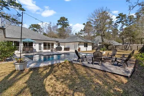 $450,000 | 30 Wingate Court, Mandeville, LA 70448