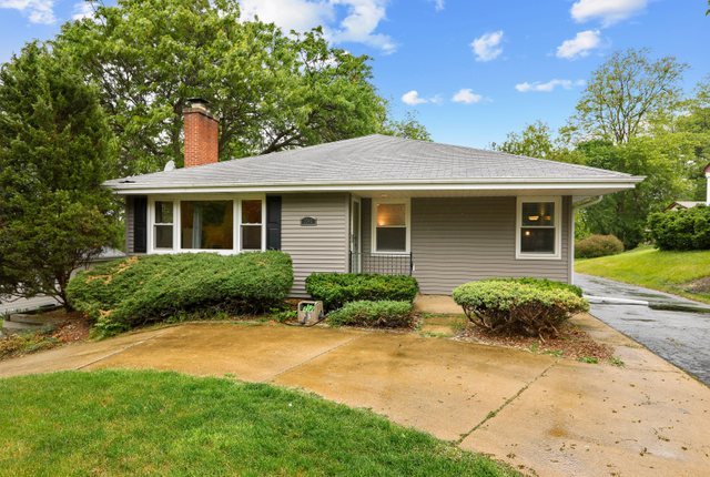 1042 Riedy Road Lisle, IL 60532 - Photo 1 of 29