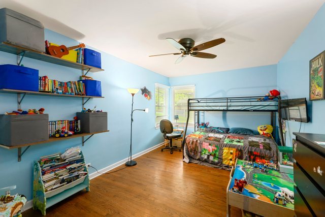 1042 Riedy Road Lisle, IL 60532 - Photo 17 of 29