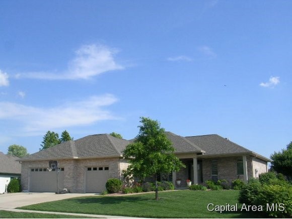 3416 Red Hawk Springfield, IL 62711 - Photo 1 of 12