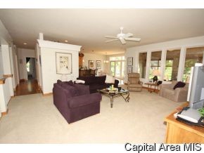 3416 Red Hawk Springfield, IL 62711 - Photo 4 of 12