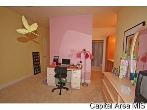 3416 Red Hawk Springfield, IL 62711 - Photo 9 of 12