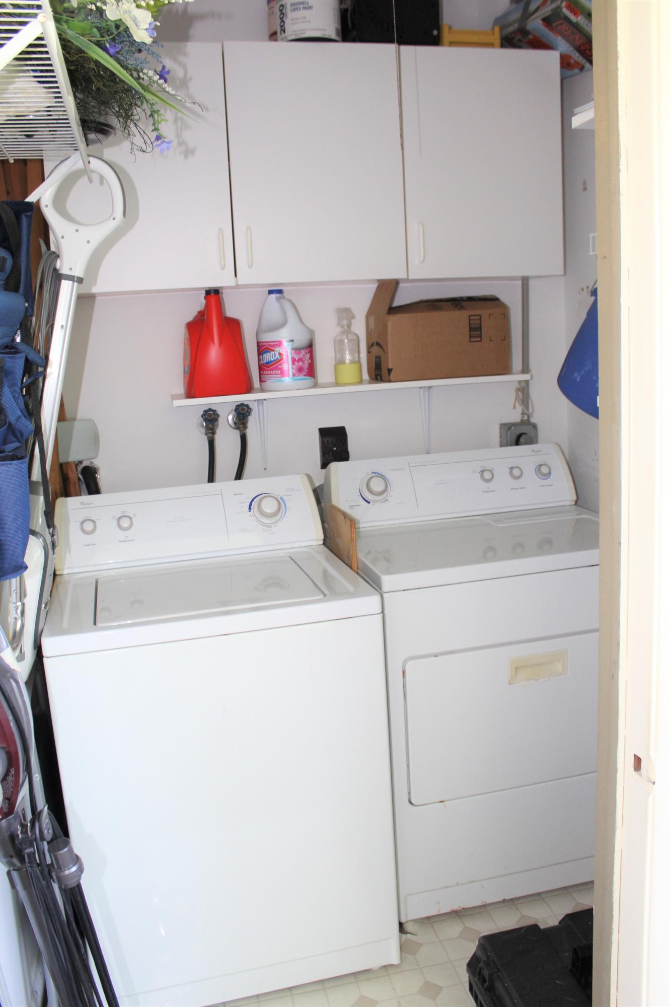 956 Normandy Trail Delray Beach, FL 33484 - Photo 15 of 15 Washer / Dryer