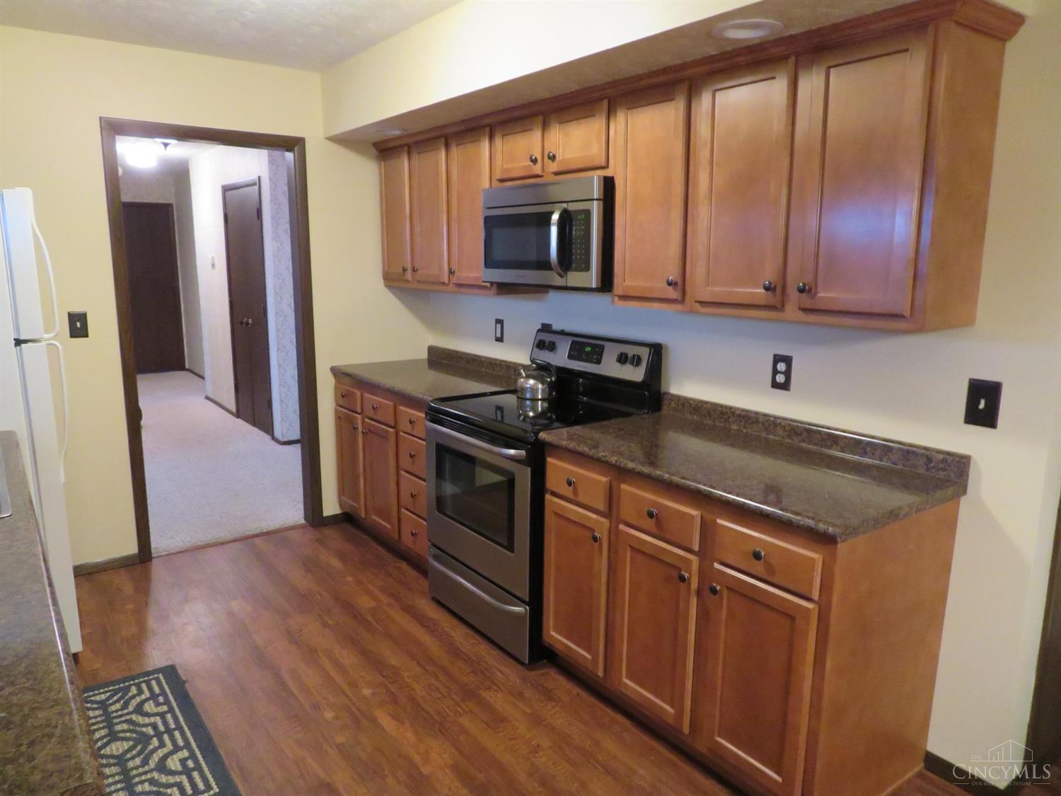 13252 Barger Road Leesburg, OH 45135 - Photo 12 of 19 Gallery Image 12
