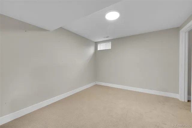 a view of empty room