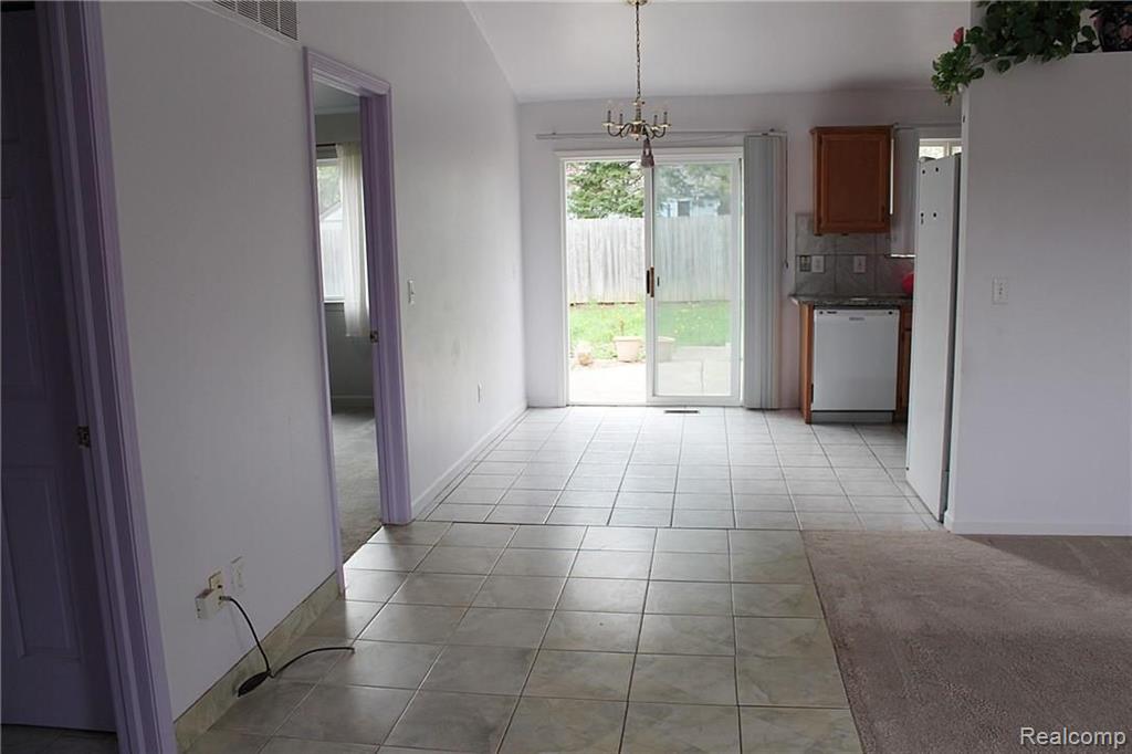 46245 Dequindre Road Rochester, MI 48307 - Photo 12 of 19