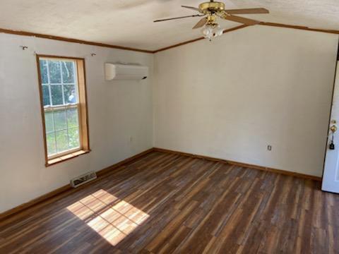2231 Middle Road Sidney, ME 04330 - Photo 14 of 19 Living Room