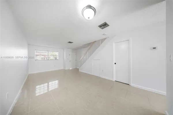 $2,400 | 6110 Southwest 129th Place, Unit 1703, Miami, FL 33183