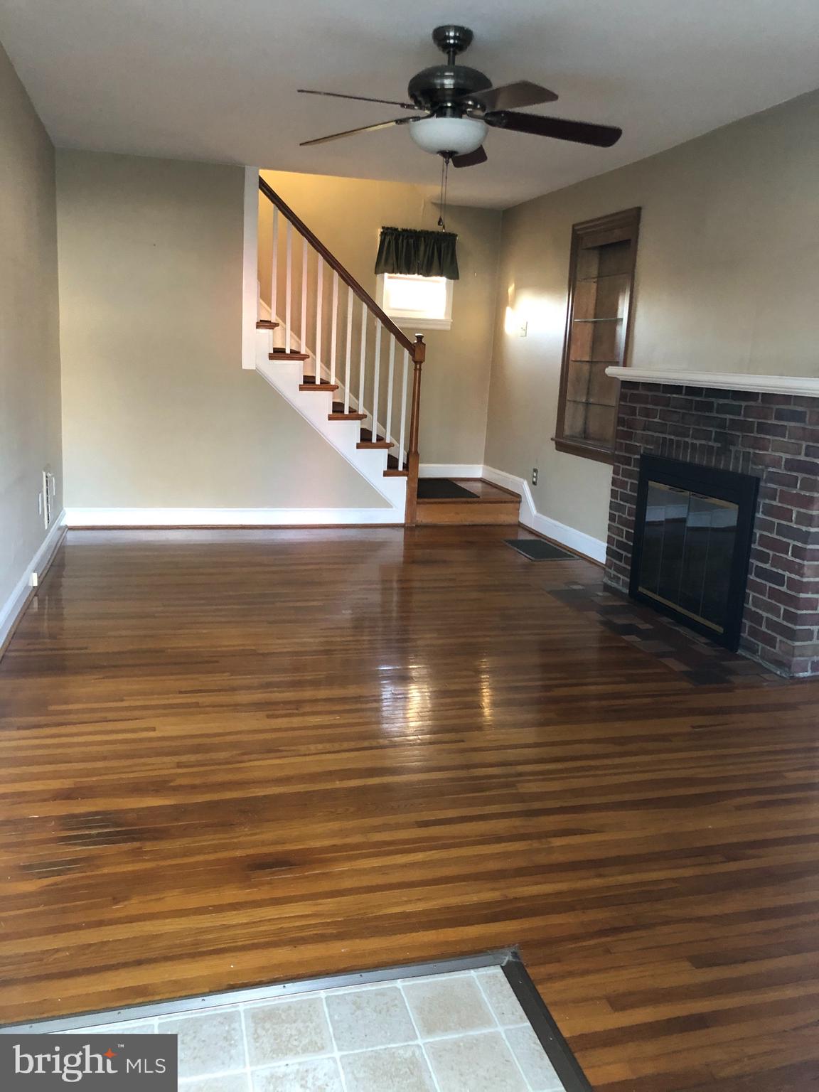 1104 Whiteford Road York, PA 17402 - Photo 3 of 16 Gallery Image 3