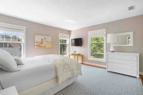 $2,650,000 | 125 Oxbow Road, Needham, MA 02492