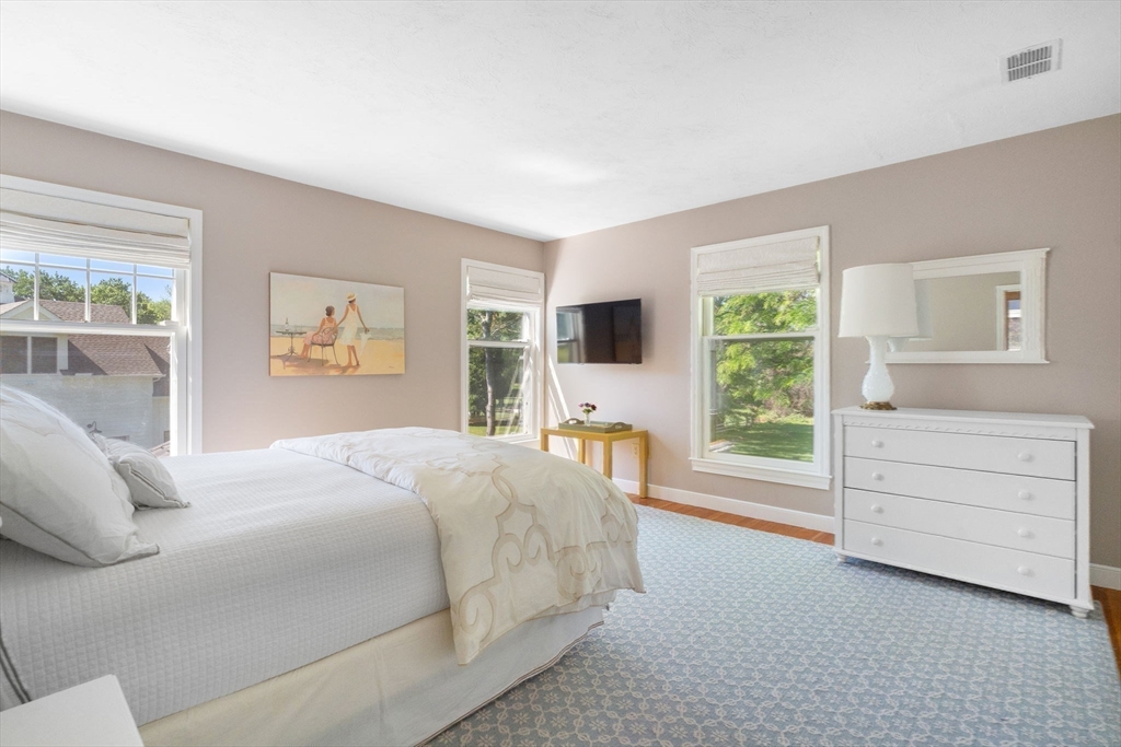 125 Oxbow Road Needham, MA 02492 - Photo 26 of 38