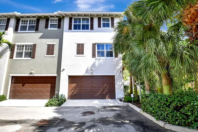 $4,500 | 122 Southwest 1st Avenue, Delray Beach, FL 33444