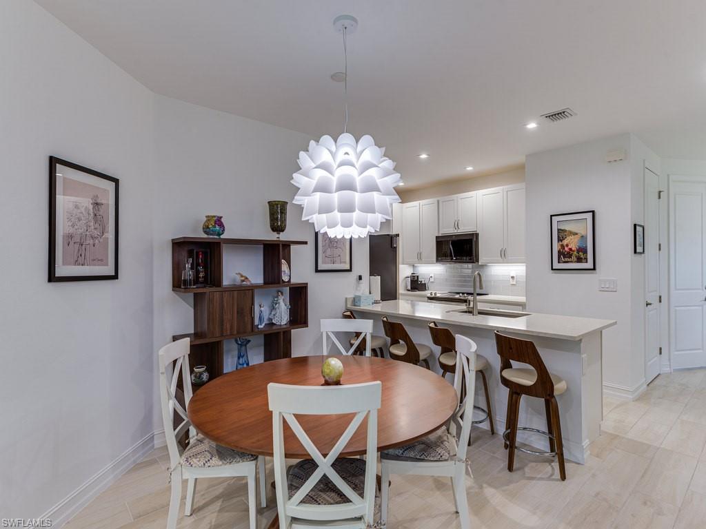 7332 Rockefeller Drive Naples, FL 34119 - Photo 4 of 18 Gallery Image 4
