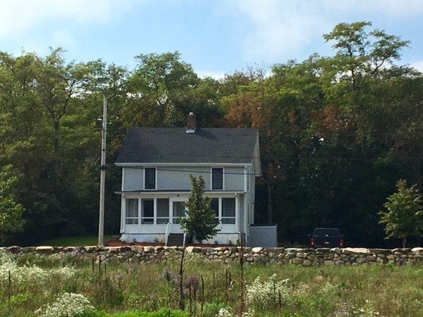 55 Mill Road New Bedford, MA 02745 - Photo 3 of 25 Gallery Image 3
