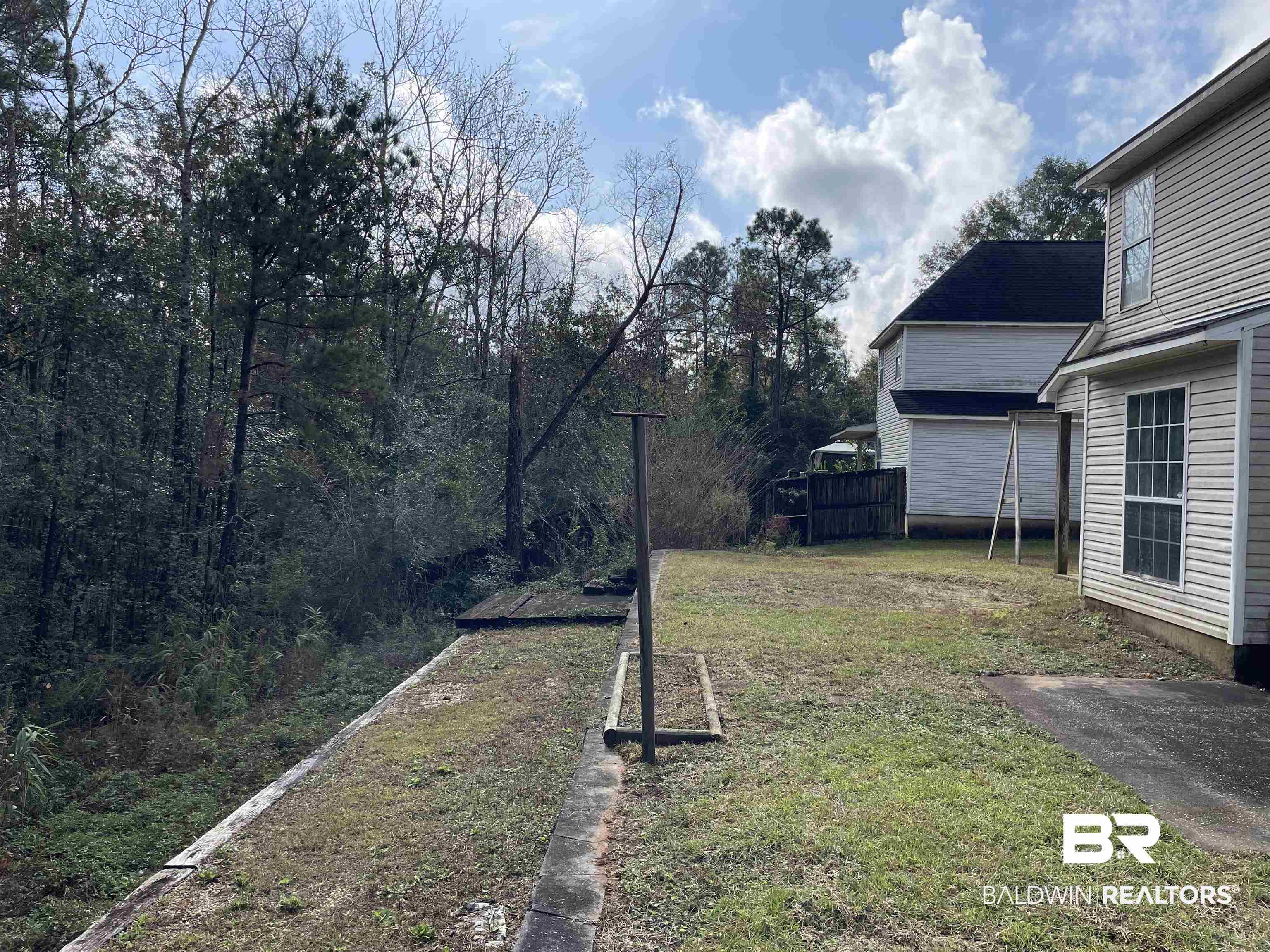 185 Richmond Road Daphne, AL 36526 - Photo 32 of 37 Gallery Image 32