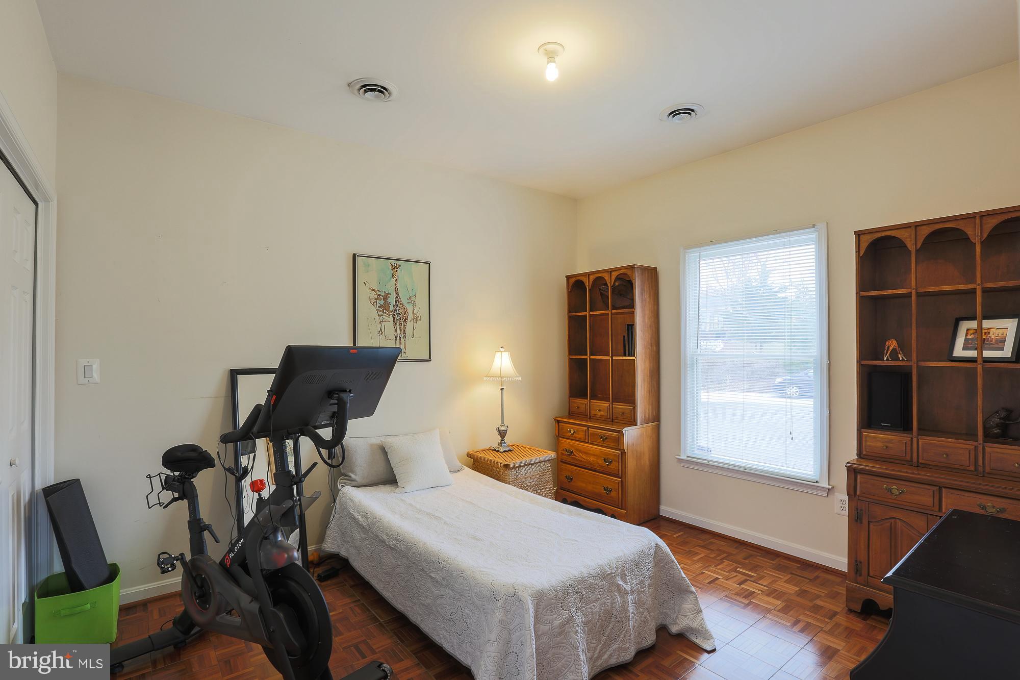 2744 Old Court Road Baltimore, MD 21208 - Photo 22 of 30 In-Law/Au Pair Suite Bedroom