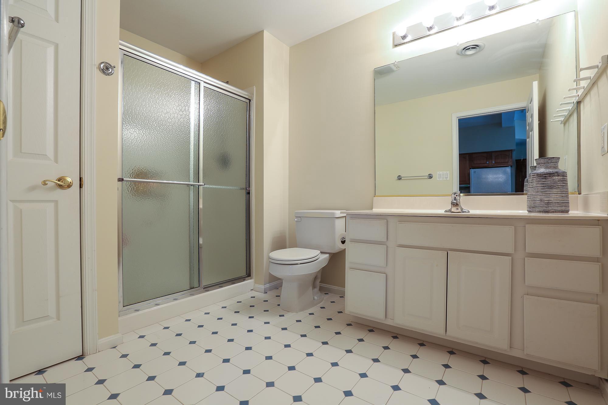 2744 Old Court Road Baltimore, MD 21208 - Photo 23 of 30 In-Law/Au Pair Suite Full Bath