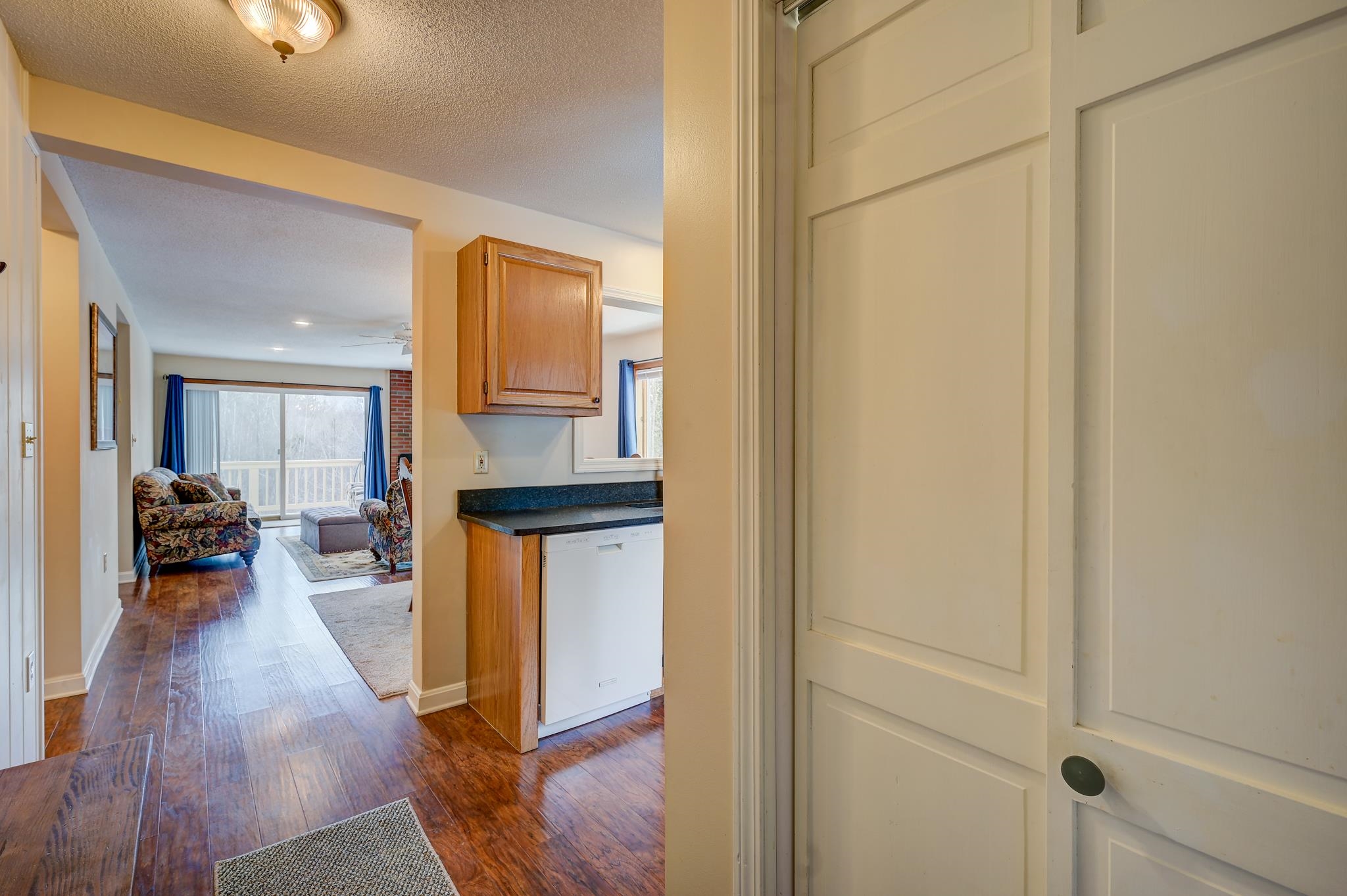 136 Northbrook Circle, Unit 96 North Conway, NH 03860 - Photo 4 of 39