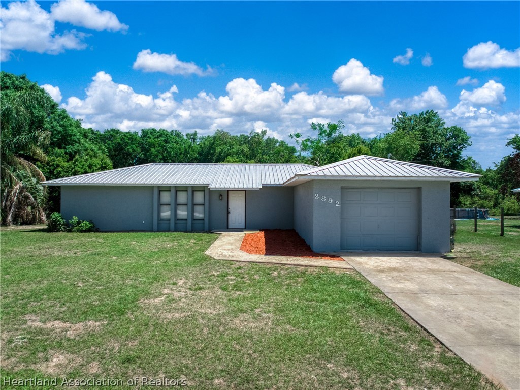 2892 North Bowden Road Avon Park, FL 33825 - Photo 1 of 41