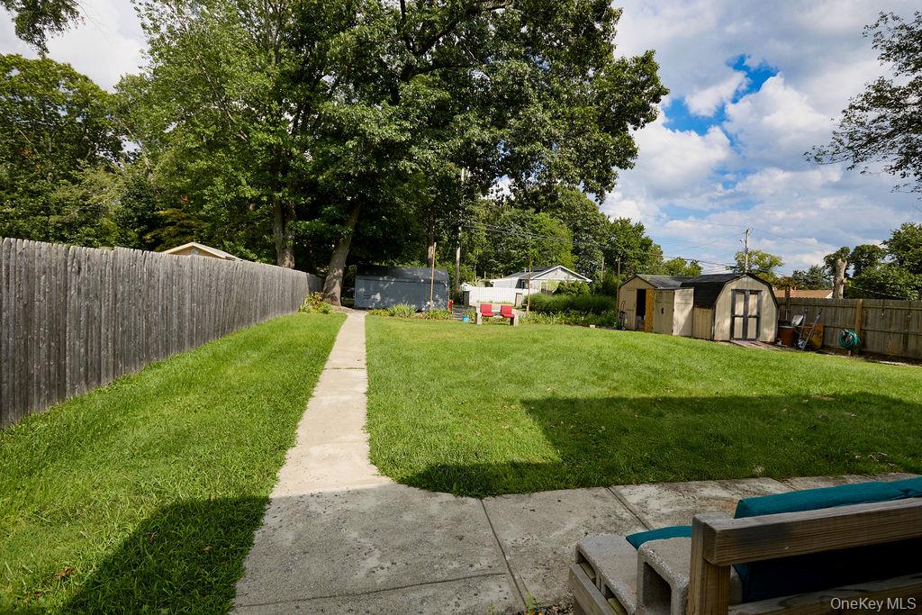 90 Walnut Road Lake Peekskill, NY 10537 - Photo 40 of 48 Gallery Image 40