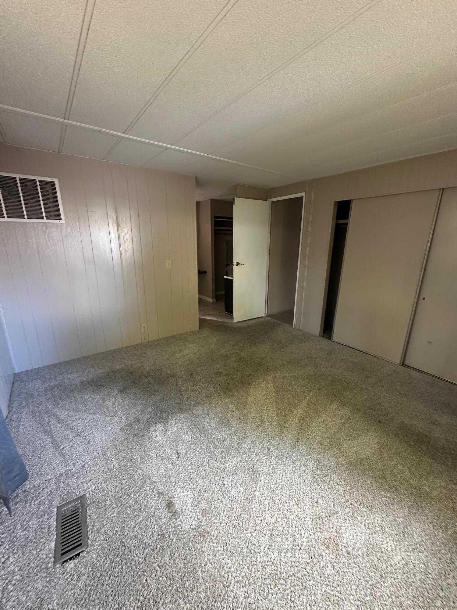 421 Stevens Road, Unit 52 Eagle Point, OR 97524 - Photo 14 of 18 a view of an empty room