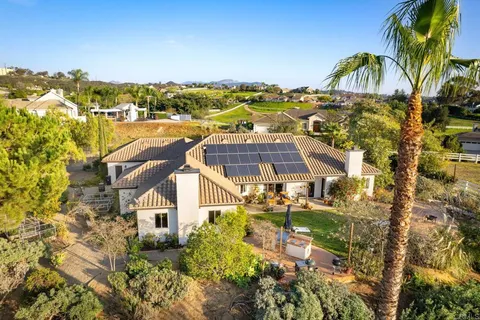 $1,224,999 | 30837 Palomar Vista Drive, Valley Center, CA 92082