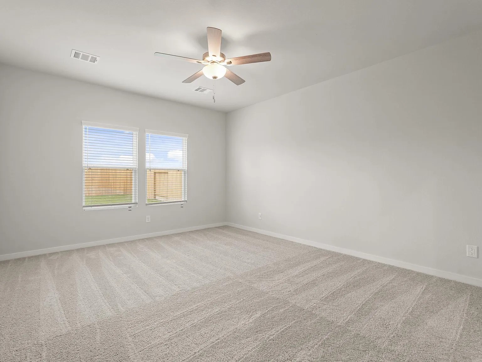 17115 King Eider Road Waller, TX 77484 - Photo 7 of 19