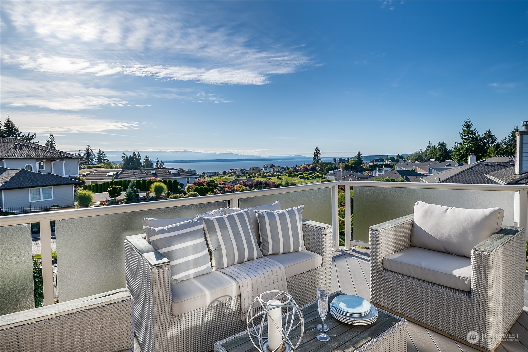 6230 138th Place Southwest Edmonds, WA 98026 - Photo 5 of 40