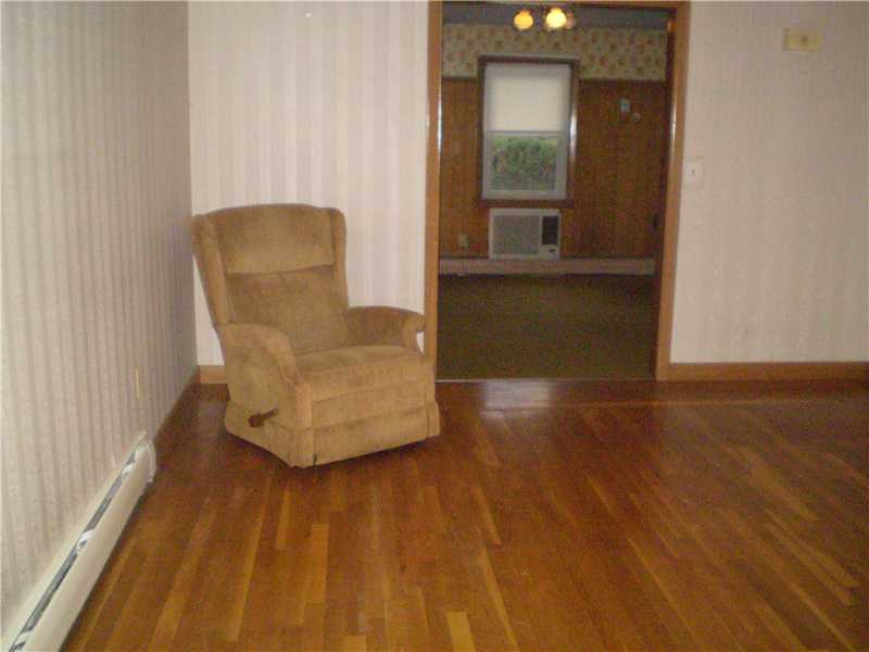 44 Togansett Road Providence, RI 02910 - Photo 6 of 16 Living Room.