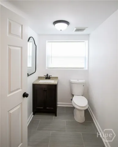 $1,200 | 1904 East 51st Street, Unit A, Savannah, GA 31404