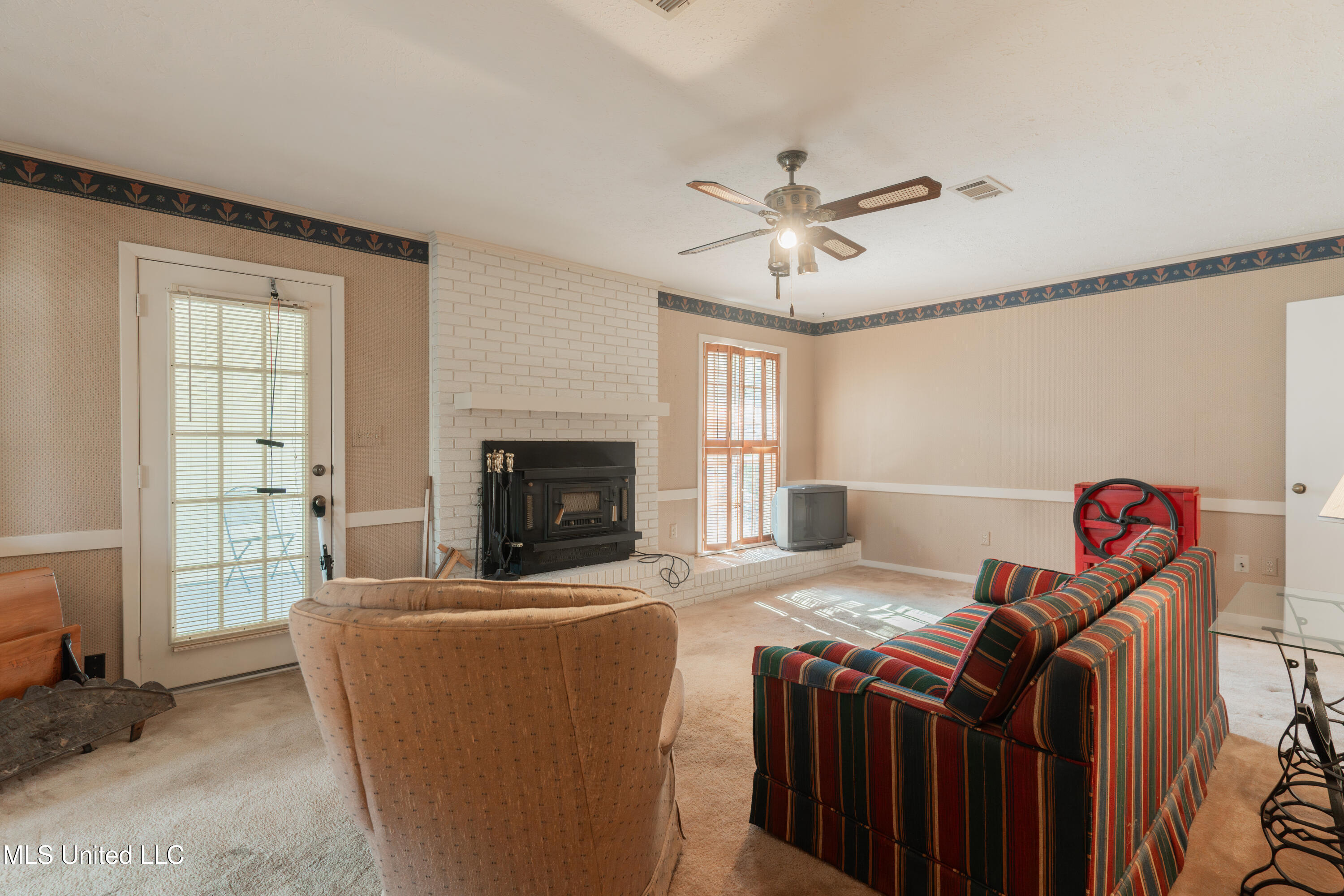 1417 Huntcliff Way Clinton, MS 39056 - Photo 20 of 56 20-LivingRoom