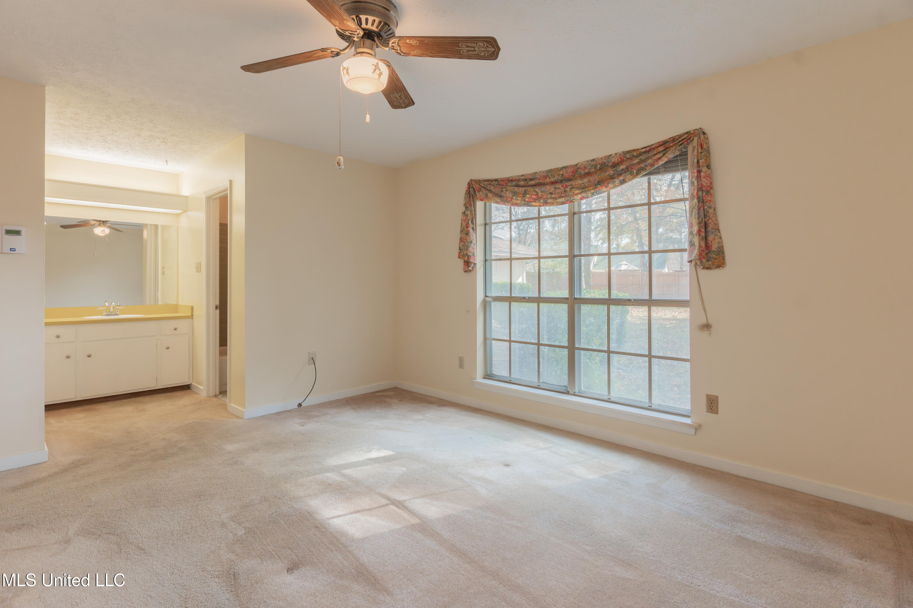 1417 Huntcliff Way Clinton, MS 39056 - Photo 25 of 56 25-PrimaryBedroom