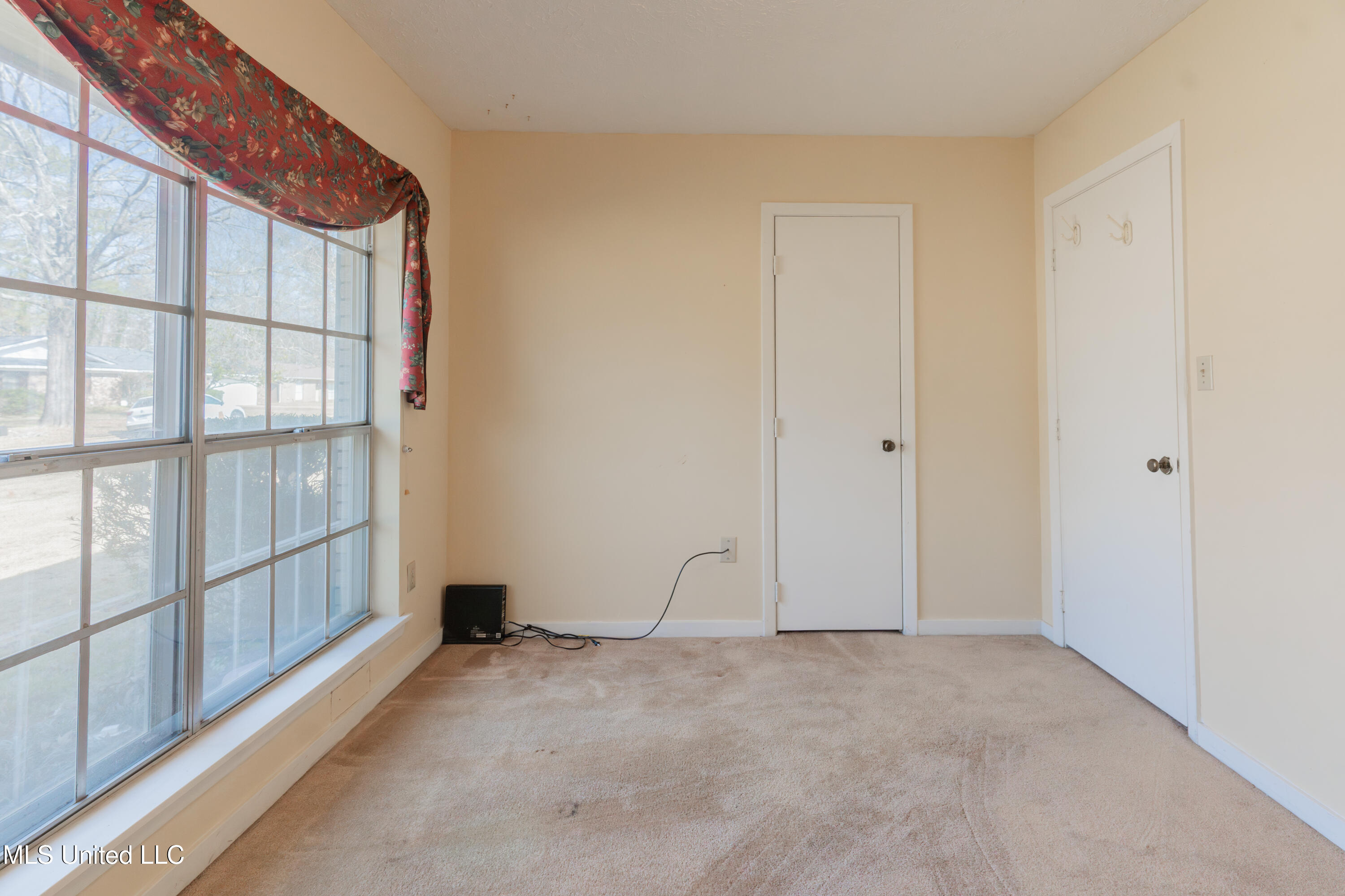 1417 Huntcliff Way Clinton, MS 39056 - Photo 33 of 56 33-Bedroom2