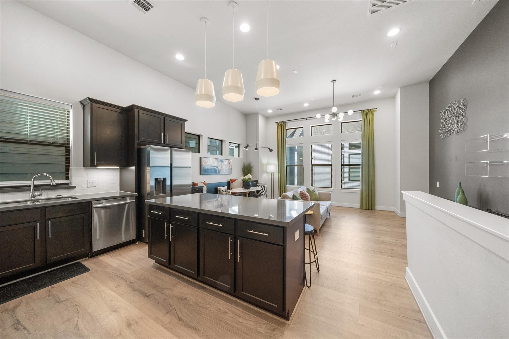 2616 Riverside Drive, Unit M Houston, TX 77004 - Photo 17 of 28