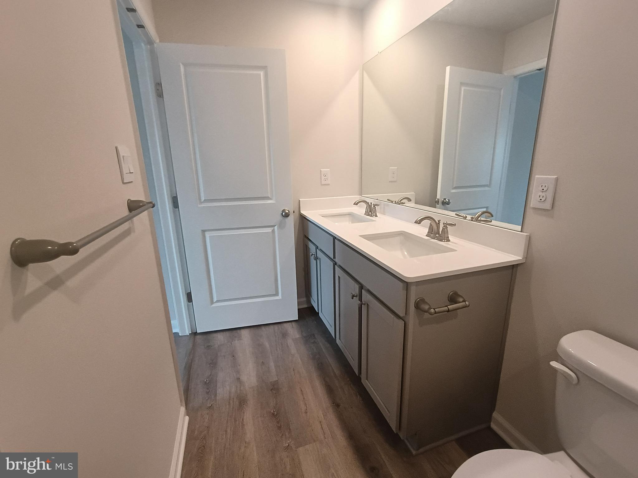 25 Elliot Lane Westampton, NJ 08060 - Photo 12 of 14 a bathroom with a sink toilet and mirror