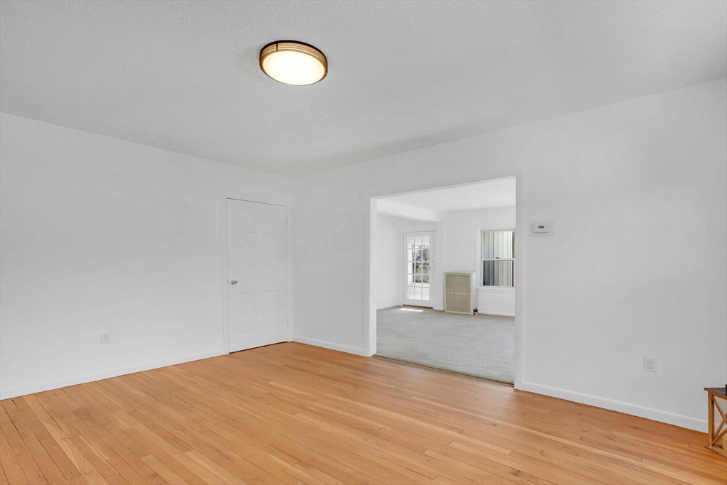 854-856 Sumner Avenue Springfield, MA 01108 - Photo 34 of 40 Gallery Image 34