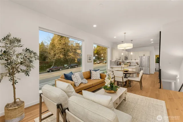 $934,990 | 12705 Northeast 144th Street, Unit F, Kirkland, WA 98034