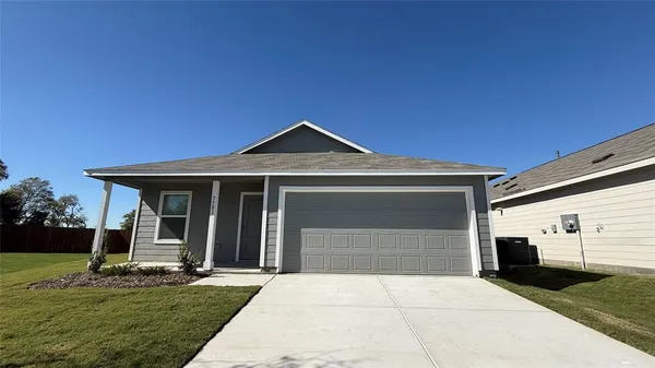 $1,899 | 7701 Rutherford Lane, McKinney, TX 75069